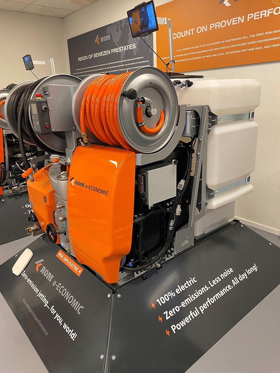 Elektrisch aangedreven riool-reinigingsmachine